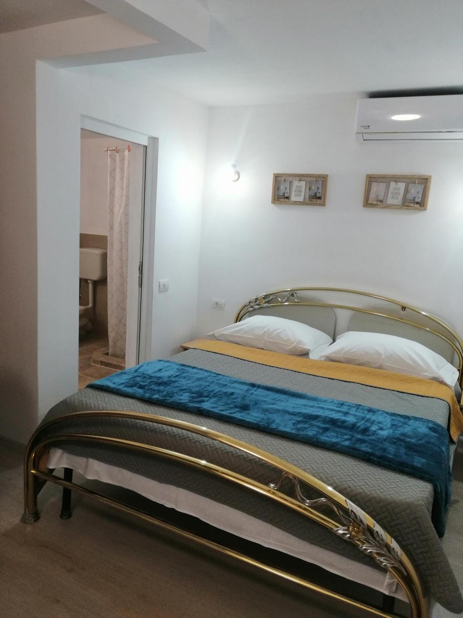 Vila Happy Костинешти Номер фото